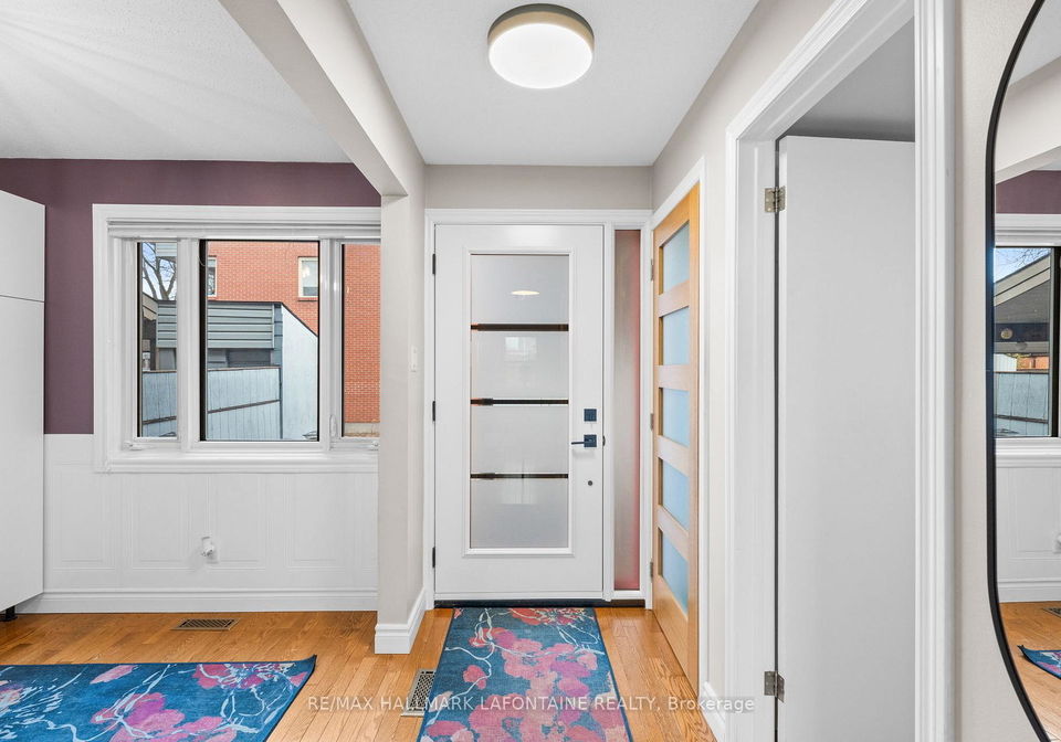 110-walnut-court-ottawa-ontario-x12581484