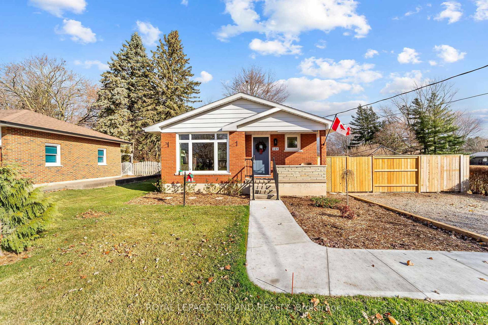 249-coad-street-southwest-middlesex-ontario-x12581512