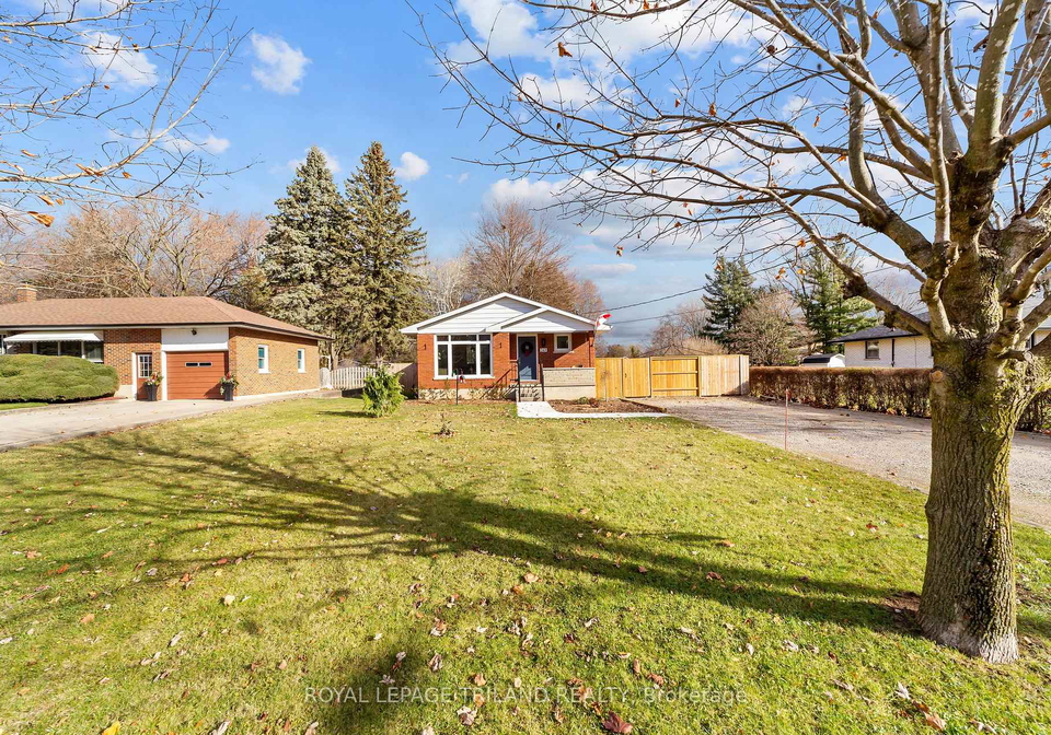 249-coad-street-southwest-middlesex-ontario-x12581512