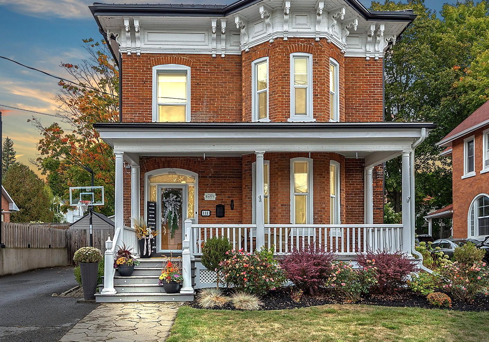 111-dundas-street-w-greater-napanee-ontario-x12581640