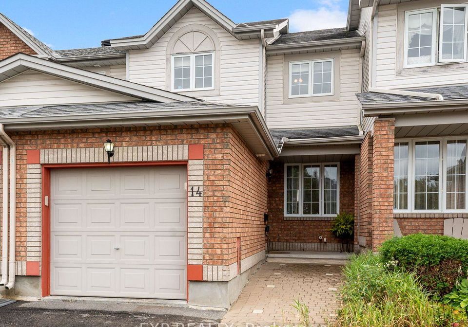 14-drumso-street-ottawa-ontario-x12581884