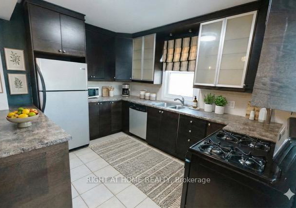 600-fennell-avenue-e-hamilton-ontario-x12581930