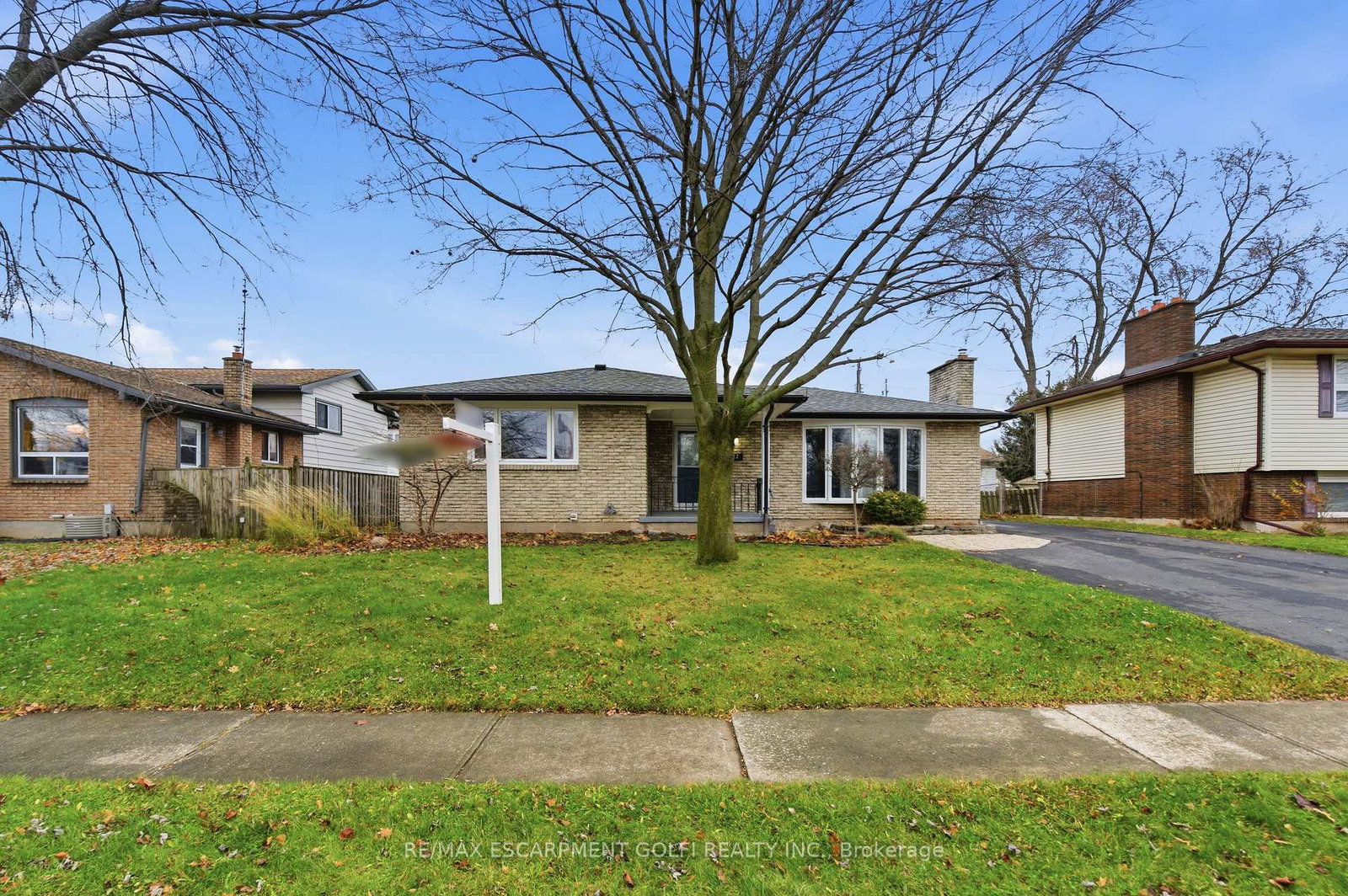 22-colonial-street-welland-ontario-x12581970