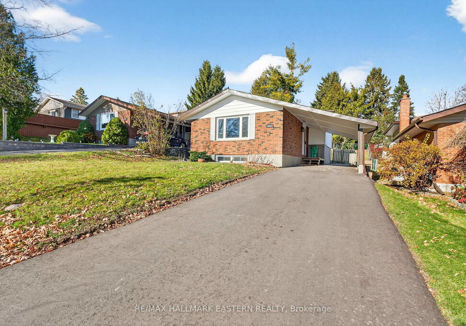 1628-cherryhill-road-peterborough-ontario-x12581988