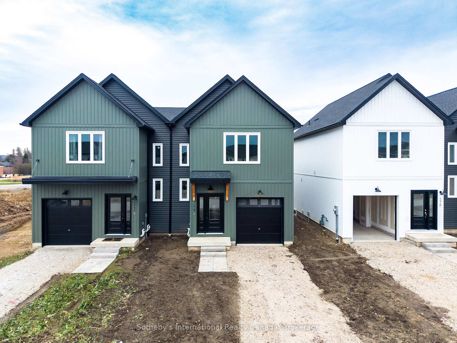 174-equality-drive-meaford-ontario-x12582226