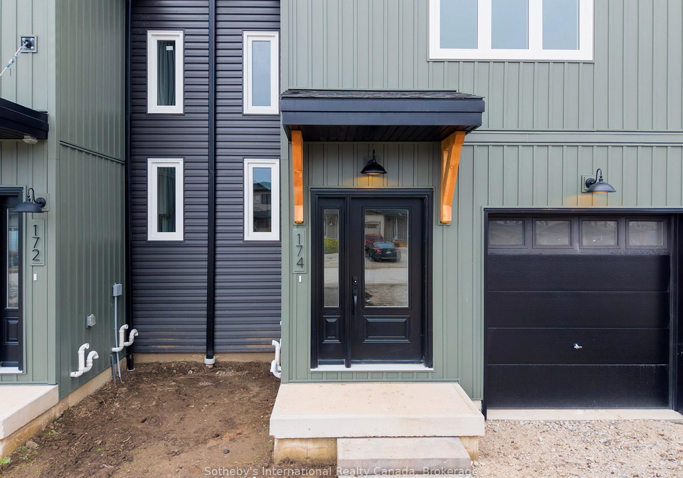 174-equality-drive-meaford-ontario-x12582226