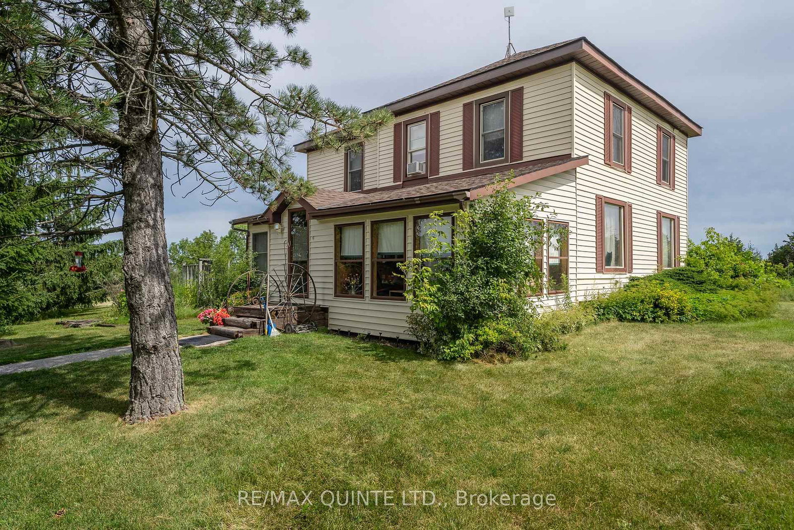 595-elmbrook-road-prince-edward-county-ontario-x12582234