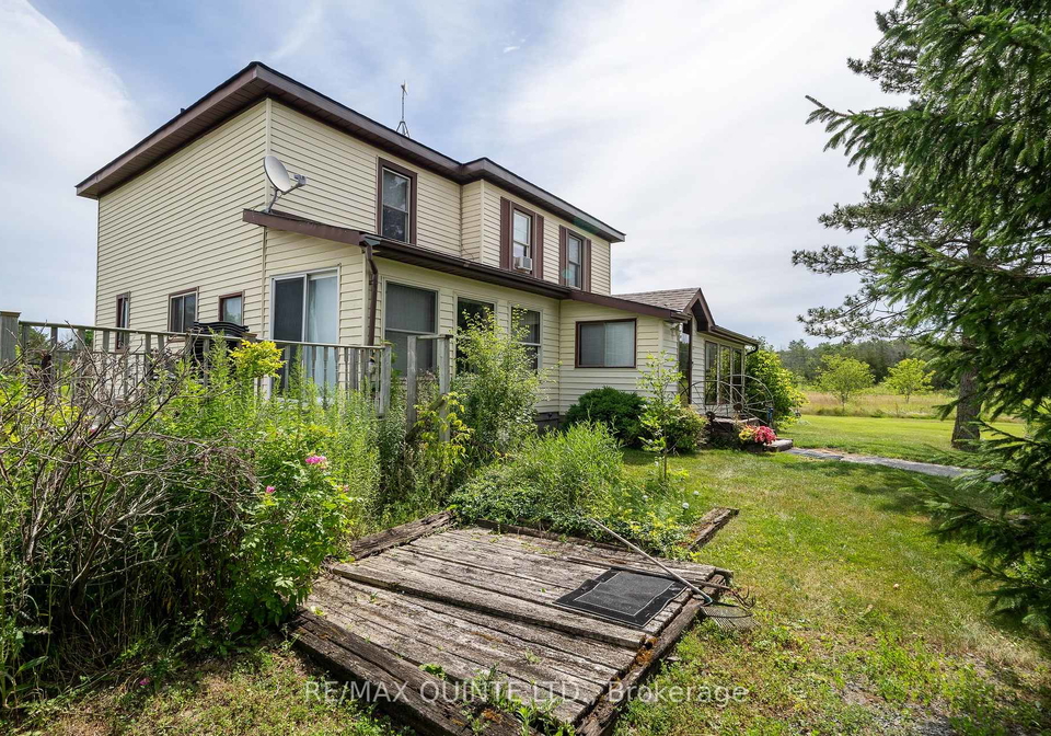 595-elmbrook-road-prince-edward-county-ontario-x12582234