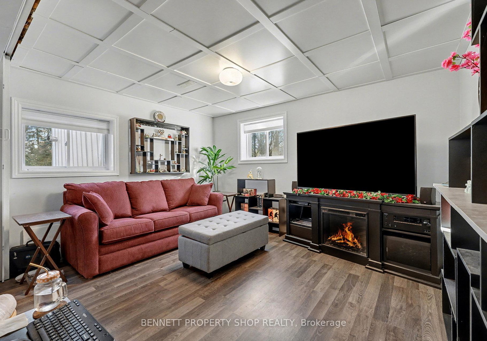 6070-fourth-line-road-ottawa-ontario-x12582278