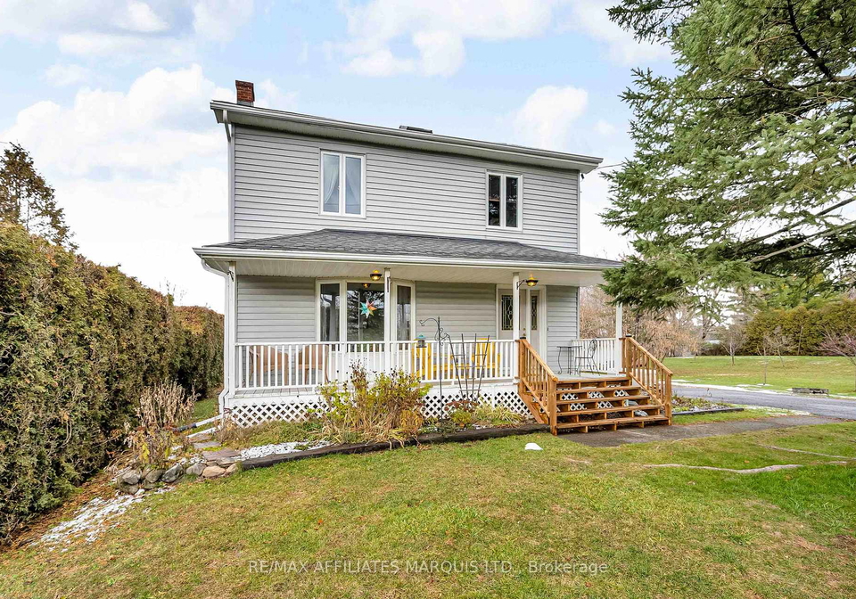 17439-county-road-18-e-south-stormont-ontario-x12582374