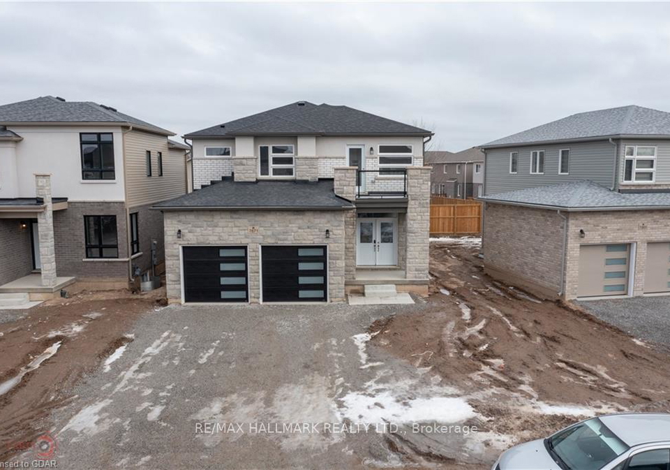 7871-seabiscuit-drive-niagara-falls-ontario-x12582504