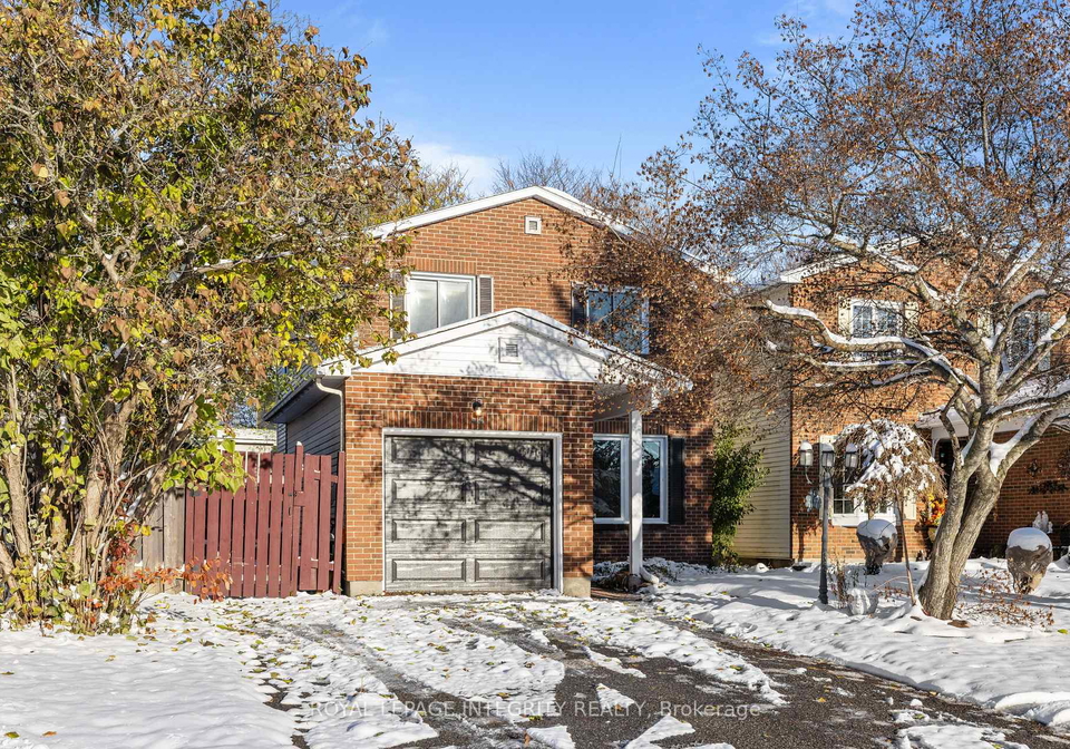 45-raftus-square-ottawa-ontario-x12582644