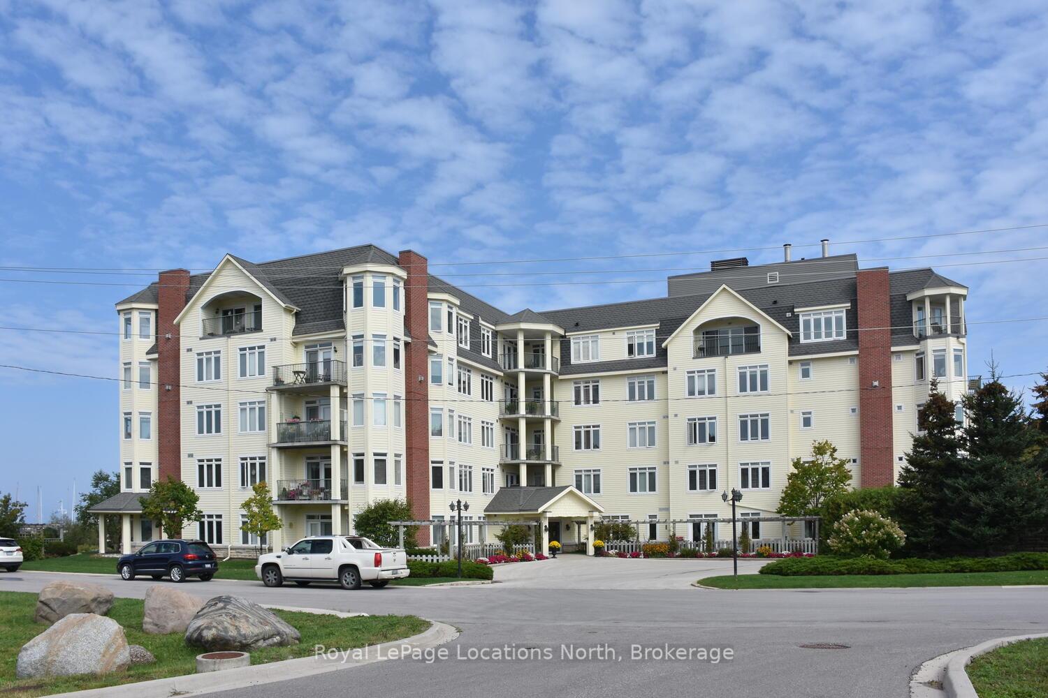 10-bay-street-e-blue-mountains-ontario-x12582752