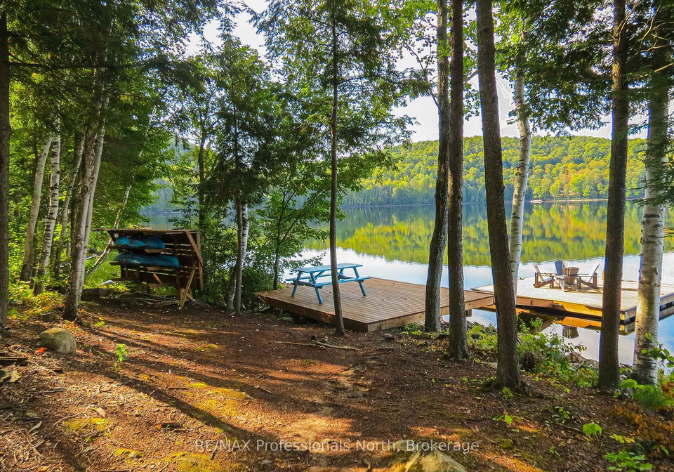 1237-burlywood-trail-dysart-et-al-ontario-x12583016