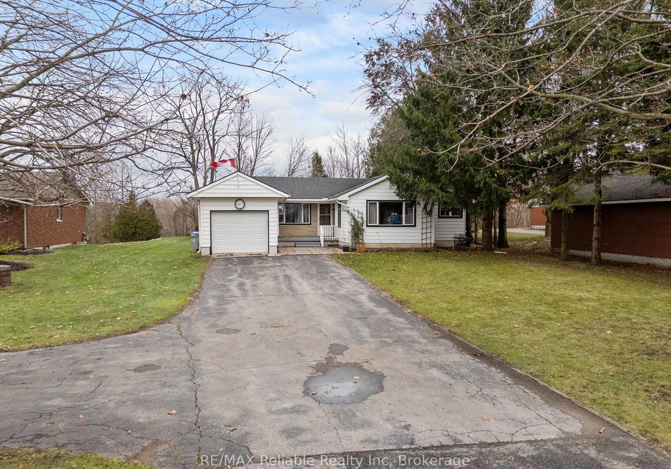 77836-london-road-huron-east-ontario-x12583098