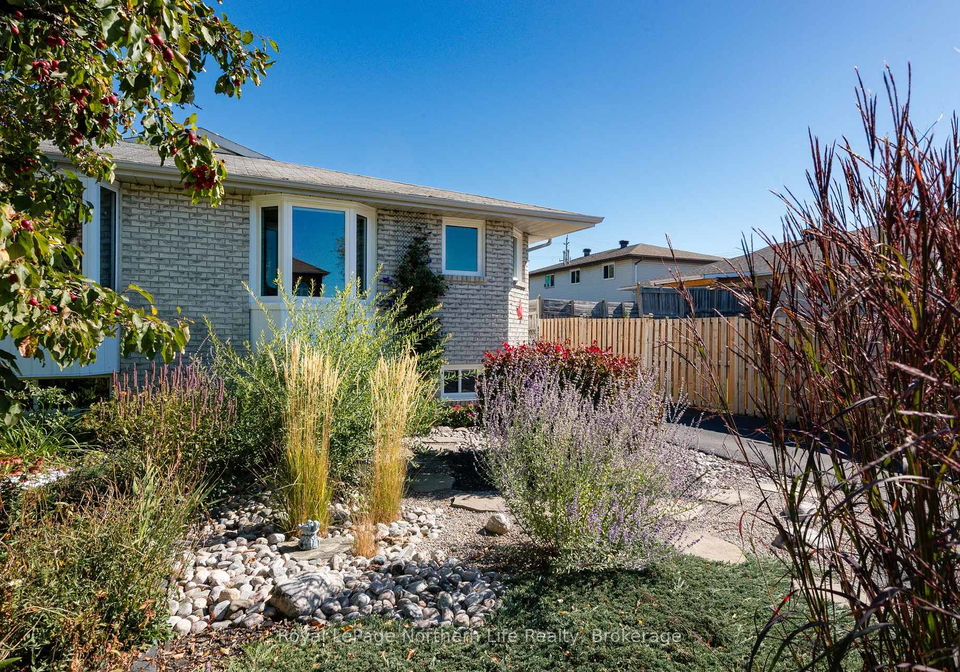 42-balmoral-crescent-north-bay-ontario-x12583468