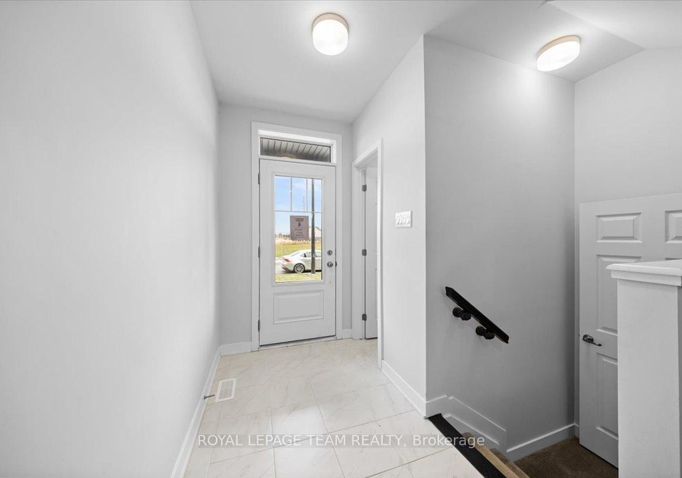 2123-winsome-terrace-ottawa-ontario-x12583502