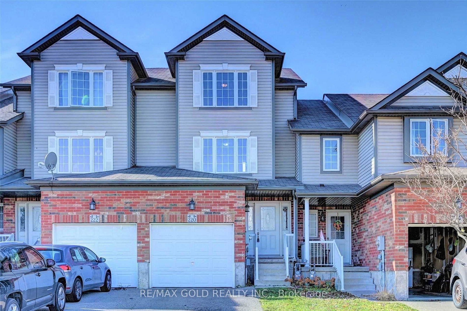 220-westmeadow-drive-kitchener-ontario-x12583562