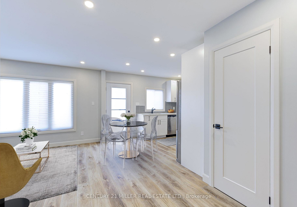 242-east-28th-street-hamilton-ontario-x12583662