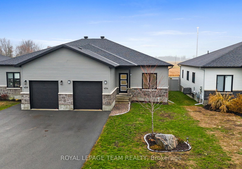 454-arora-crescent-north-dundas-ontario-x12584058