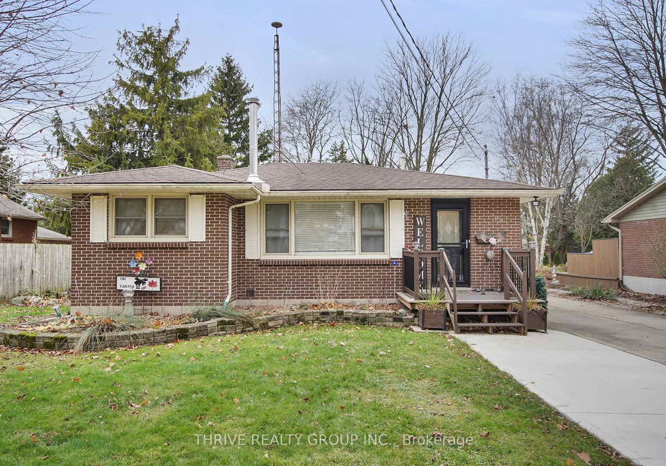 136-victoria-street-southwest-middlesex-ontario-x12584246