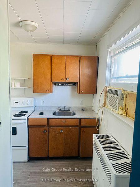 406-simcoe-street-woodstock-ontario-x12584404