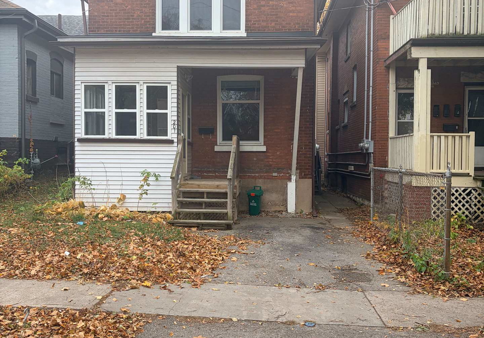 201-darling-street-brantford-ontario-x12584766