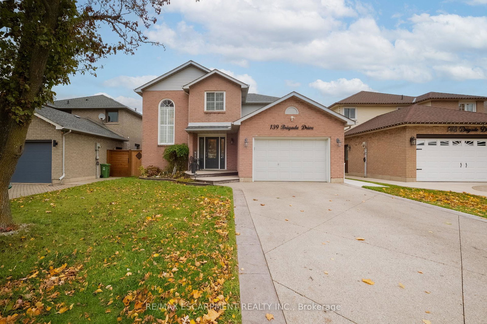 139-brigade-drive-hamilton-ontario-x12584948