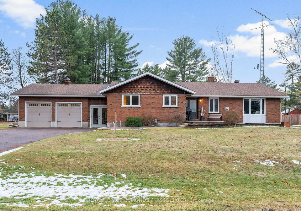 40925-highway-41-laurentian-valley-ontario-x12584994