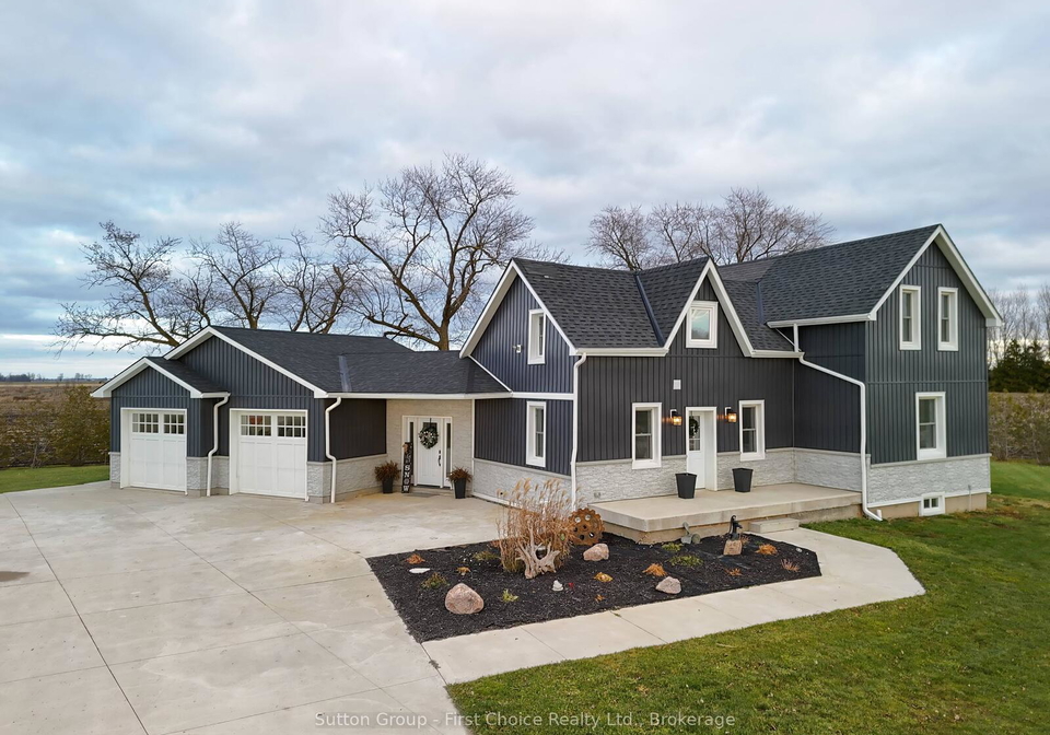 5376-line-49-line-perth-east-ontario-x12585512