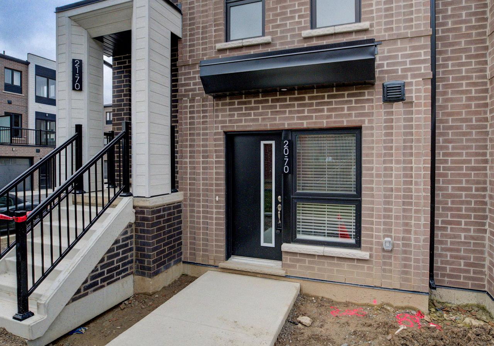 70-kenesky-drive-hamilton-ontario-x12586228