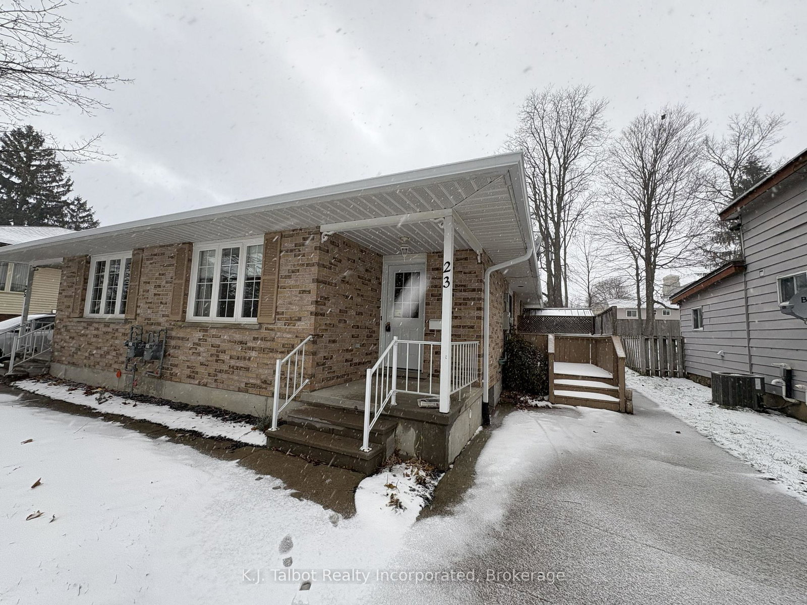 23-coleman-street-huron-east-ontario-x12586238