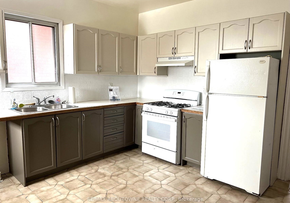 72-william-street-hamilton-ontario-x12586676