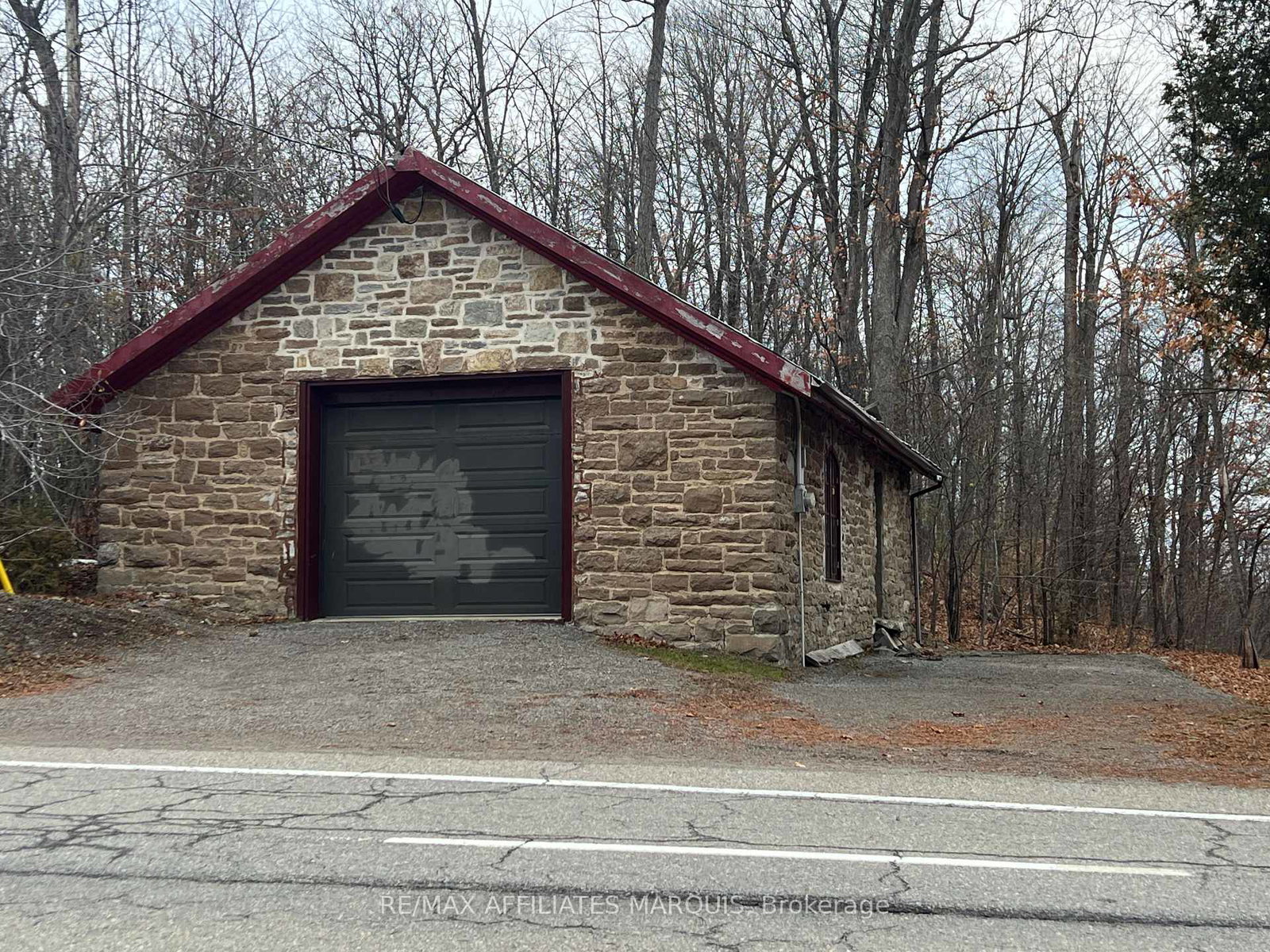 297-29-highway-smiths-falls-ontario-x12586698