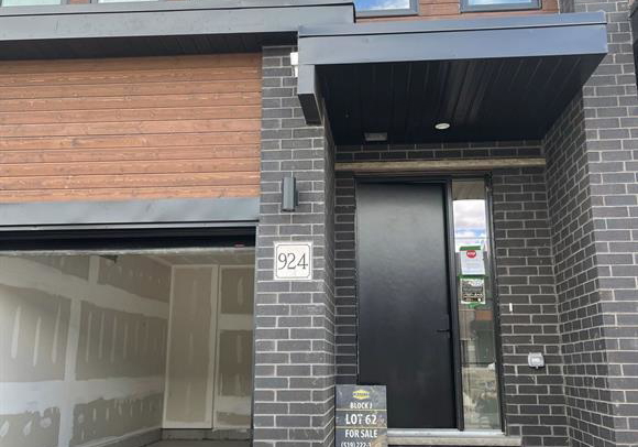 924-robert-ferrie-drive-kitchener-ontario-x12587338
