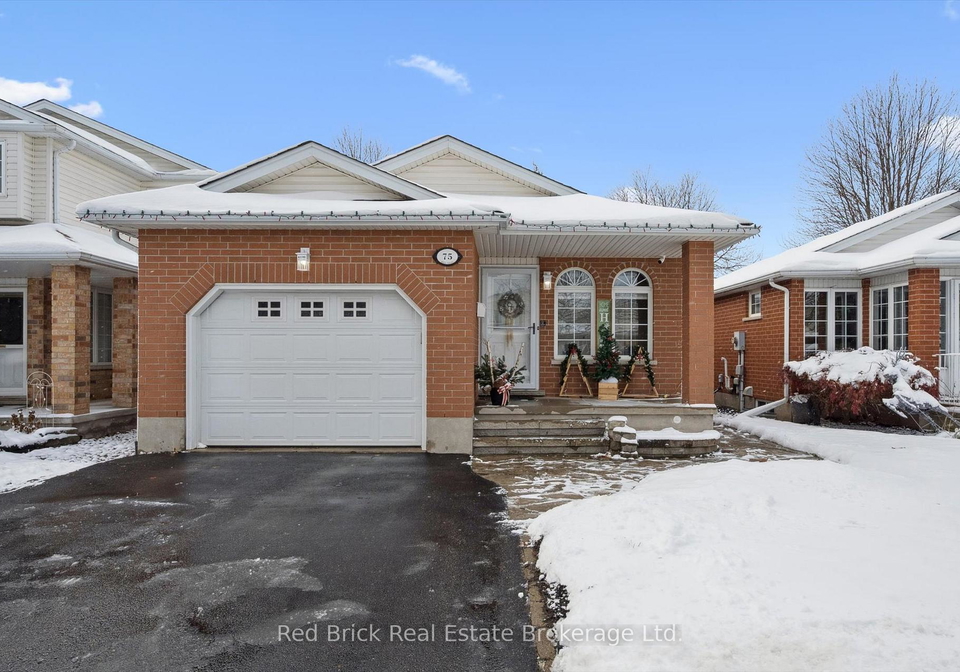 75-hill-trail-guelph-ontario-x12587742
