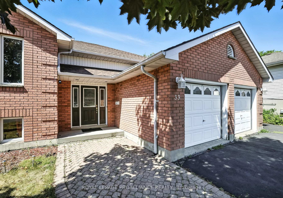 33-loraine-avenue-quinte-west-ontario-x12587898