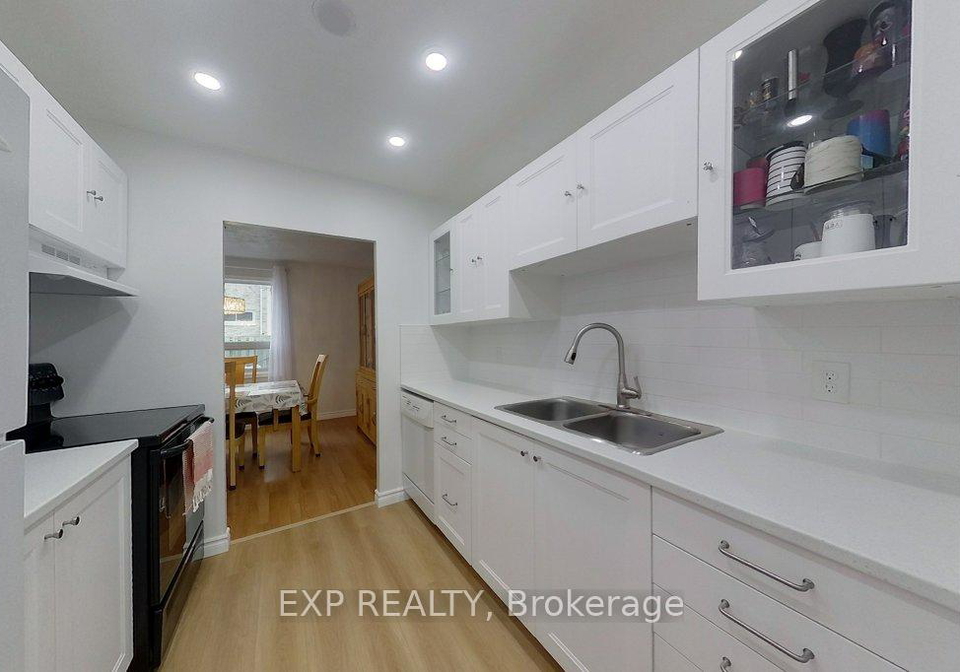 17-gibson-drive-kitchener-ontario-x12588252