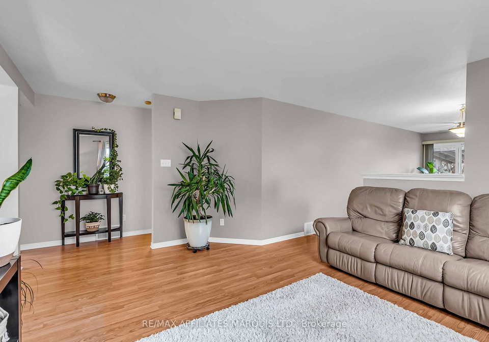 213-northwoods-crescent-cornwall-ontario-x12588972