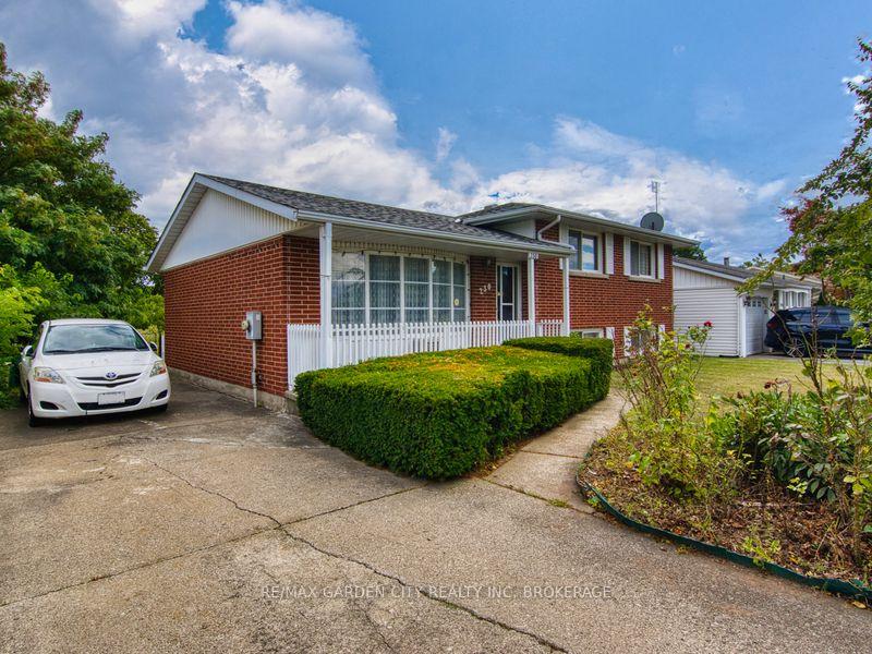 230-lakeshore-road-st-catharines-ontario-x12589060