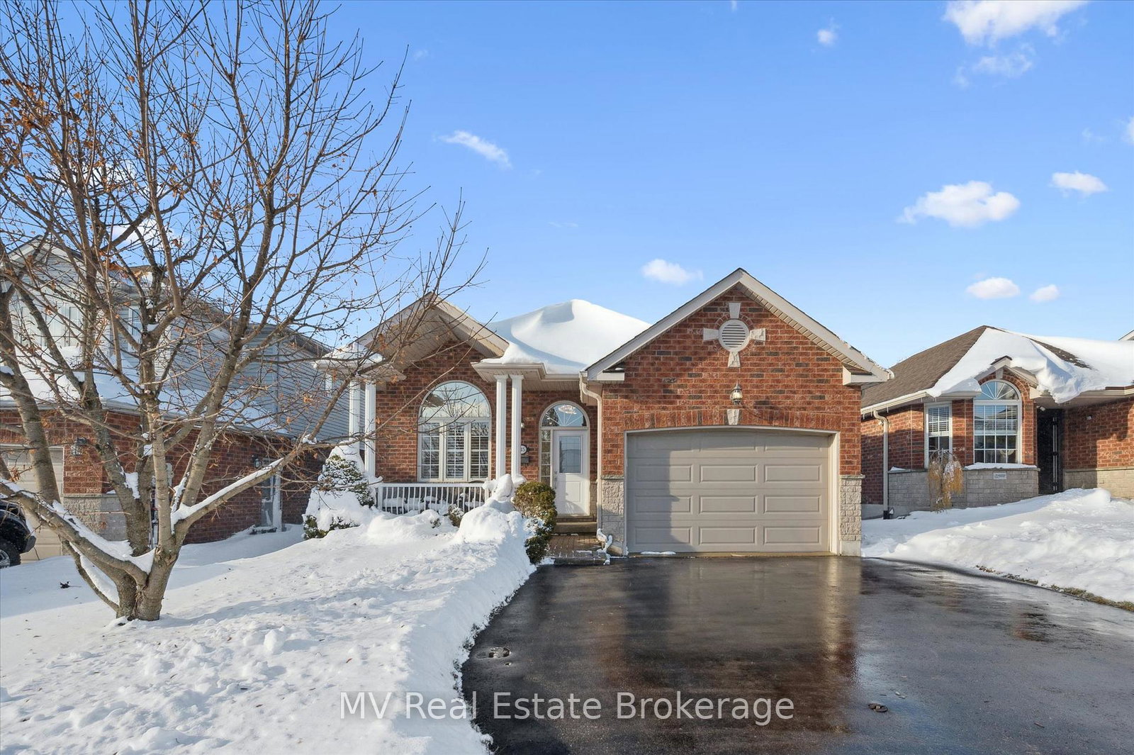 115-harper-crescent-centre-wellington-ontario-x12589248