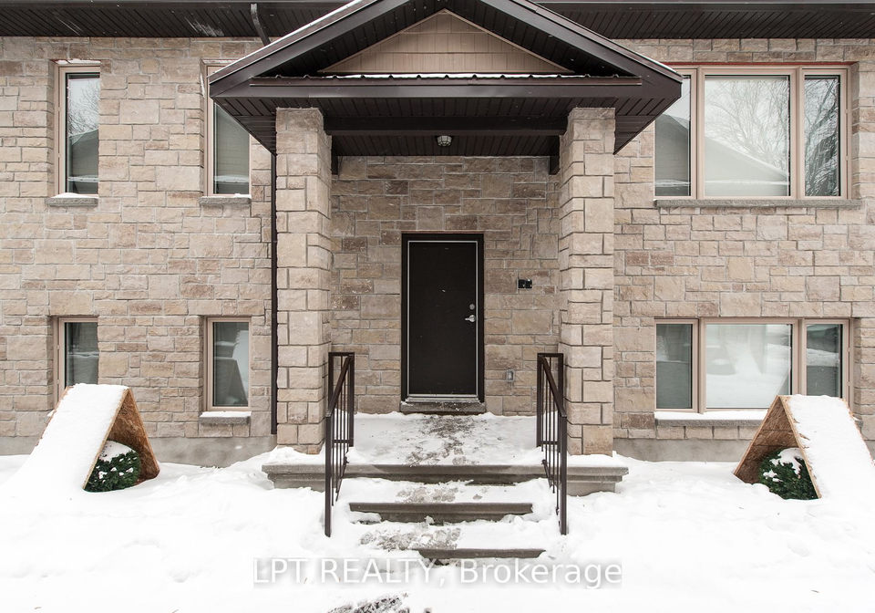 3528-mcbean-street-ottawa-ontario-x12589642
