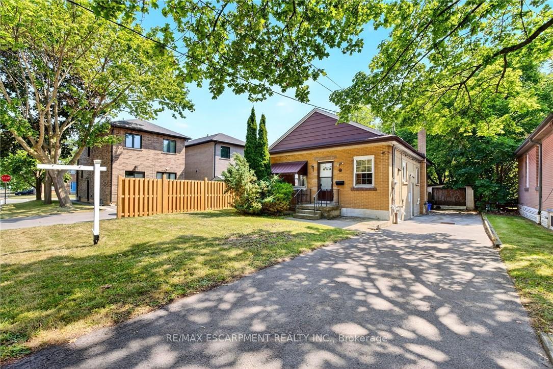111-leland-street-hamilton-ontario-x12589962