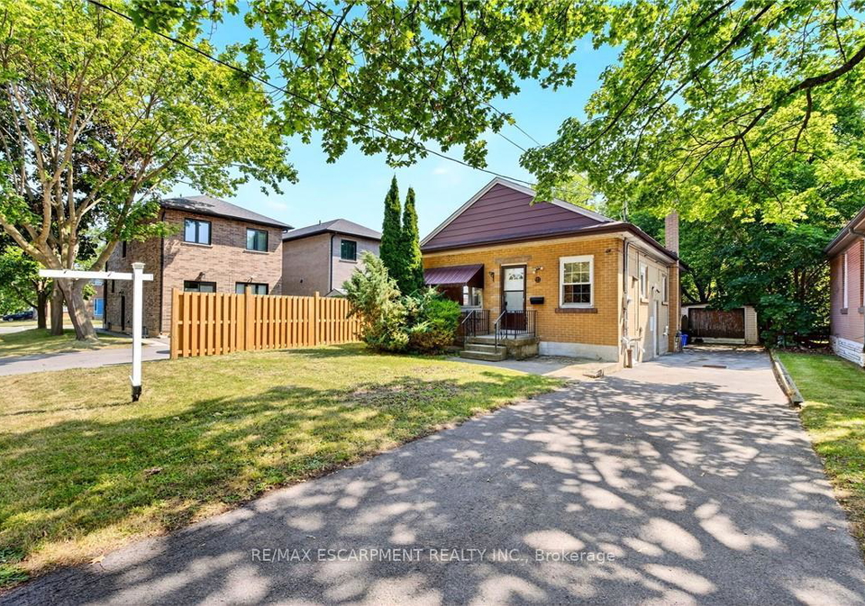 111-leland-street-hamilton-ontario-x12589962