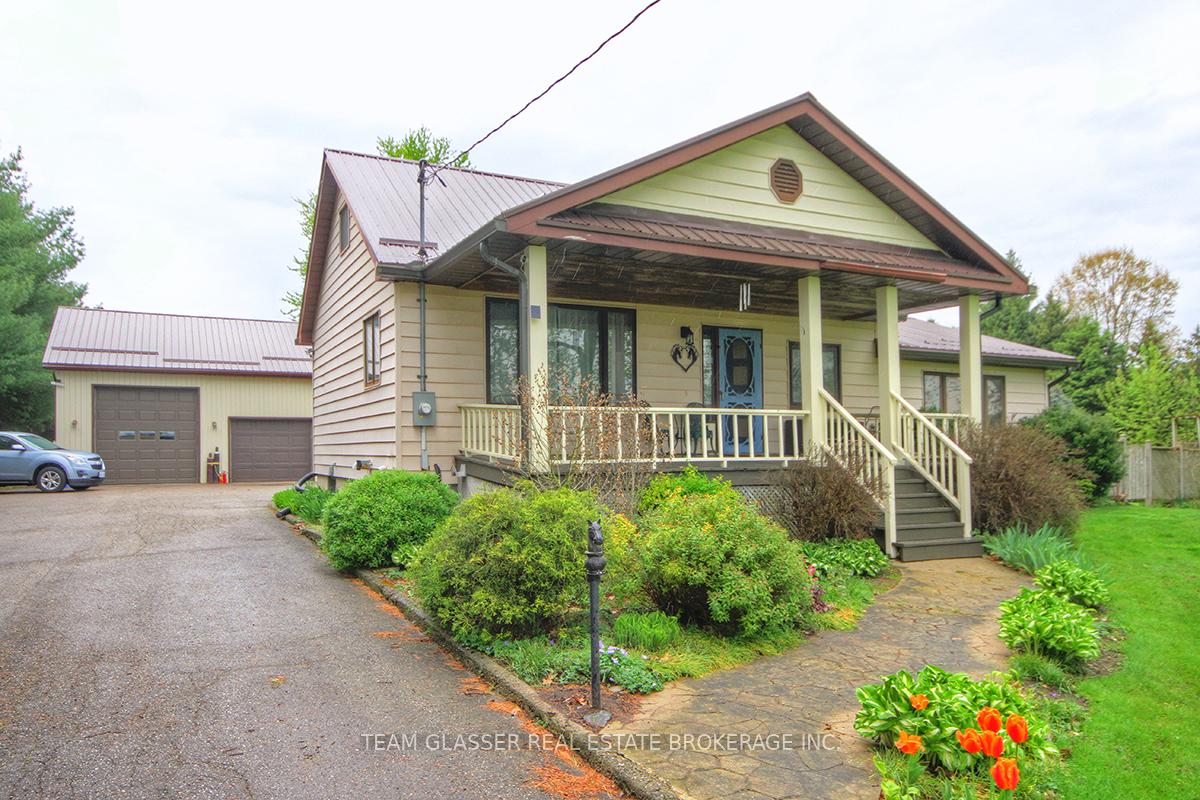 8200-falconbridge-drive-strathroy-caradoc-ontario-x12590030