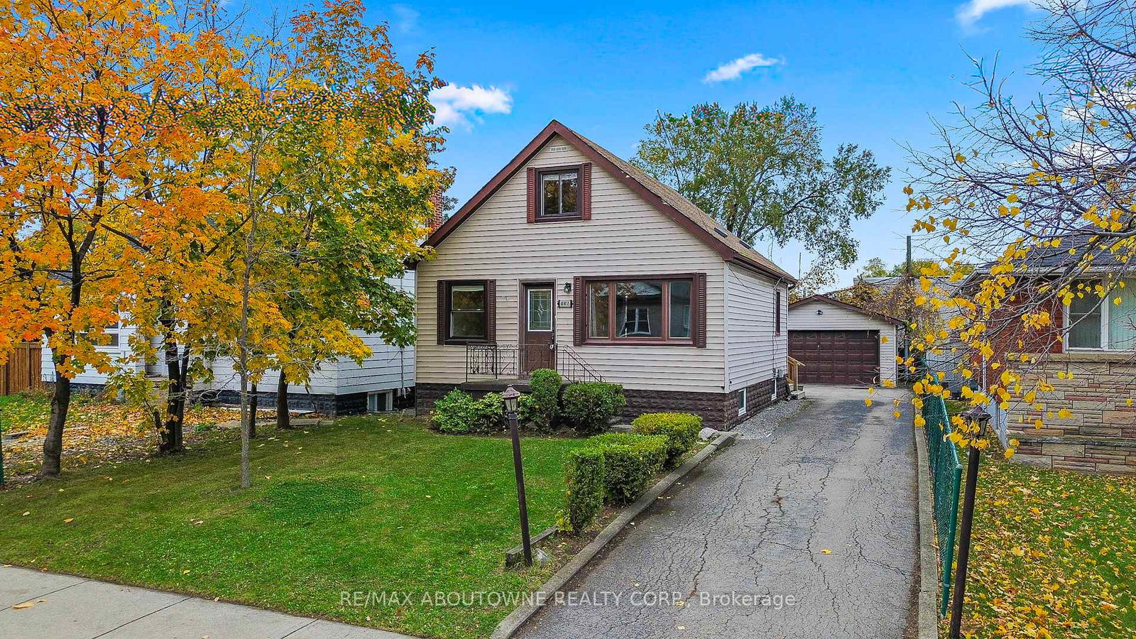 661-brighton-avenue-hamilton-ontario-x12590734