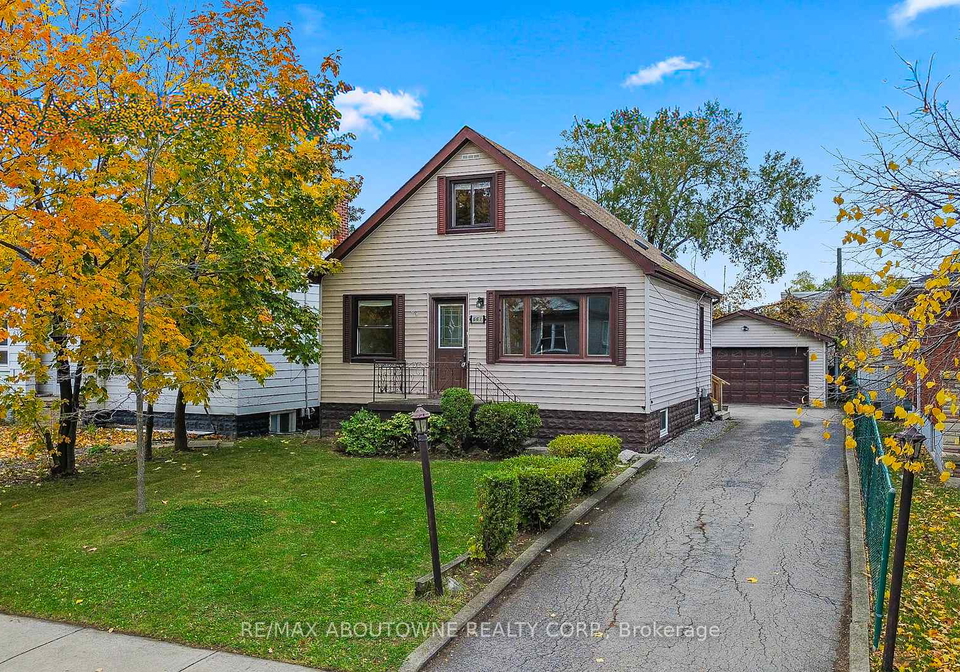 661-brighton-avenue-hamilton-ontario-x12590734