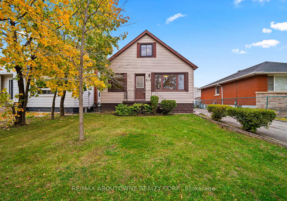 661-brighton-avenue-hamilton-ontario-x12590734