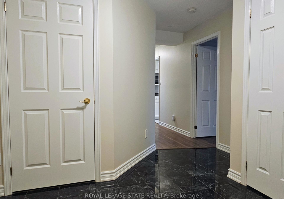 67-caroline-street-s-hamilton-ontario-x12590754
