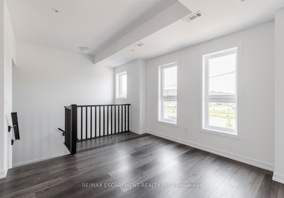 70-kenesky-drive-hamilton-ontario-x12590874